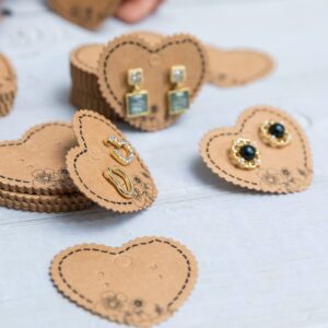 Zontween 200Pack Heart Shape Earring Display Cards Earring Display Cards Sets Earring Packing Holder Cards Jewelry Packing For Earring Jewelry Packing