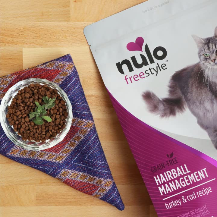 Nulo Freestyle Cat Food, For Hairball Management, Premium Grain-Free Dry Small Bite Kibble, All Natural Animal Protein Recipe with BC30 Probiotic for Digestive Health Support, 14 Pound (Pack of 1)