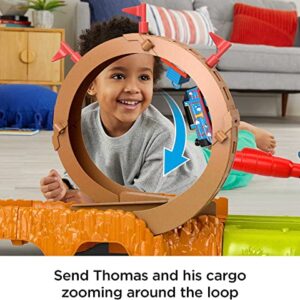 Thomas & Friends Toy Train Set Loop & Launch Maintenance Yard with Thomas Motorized Engine & Carly the Crane for Preschool Kids Ages 3+ Years