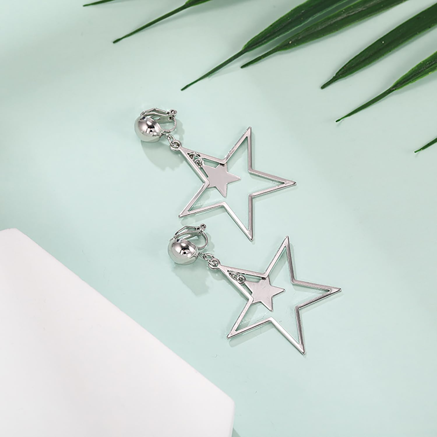 Star Drop Earrings for Women Gold Star Clip on Earrings Double Star Non Piercing Ear Clip Birthday Party Jewelry Dainty Gifts for Women