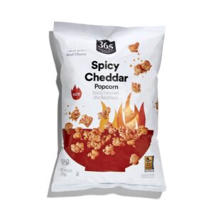 365 by whole foods market, spicy cheddar popcorn, 6 ounce