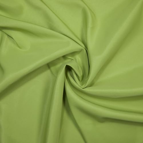 Gee Di Moda Rectangle Tablecloth - 70 x 120 Inch Apple Green Table Cloth for 6 or 8 Foot Rectangle Table - Heavy Duty Washable Fabric - for Buffet Table, Holiday Party, Dinner, Wedding & Baby Shower