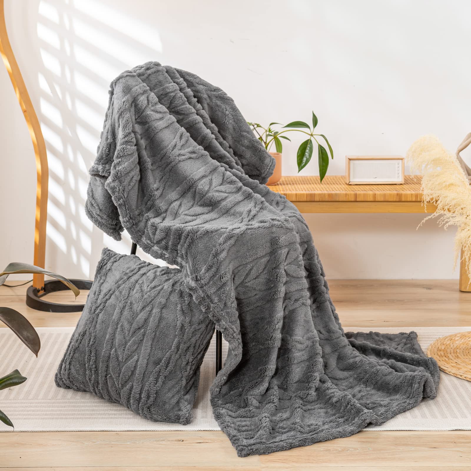 YUSOKI Sherpa Throw Blanket-3D Stylish Design Super Soft Fuzzy Cozy Warm Blanket Thick Plush Fluffy Furry Blankets for Teen Girls Women Couch Bed Sofa Chair Men Boys Gift(Grey,50"x65")