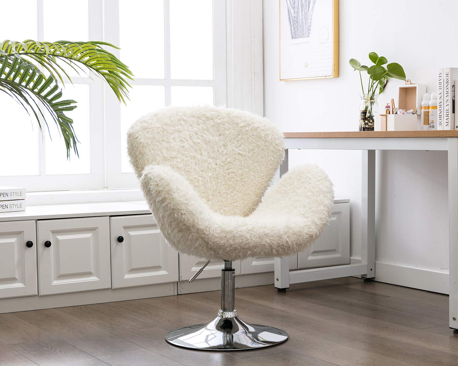 Wahson Faux Fur Armchair Modern Accent Chair with Chrome Base Leisure Swivel Chair Height Adjustable,Occasional Chair for Living Room/Bedroom/Lounge (Cream-Curly Fur)