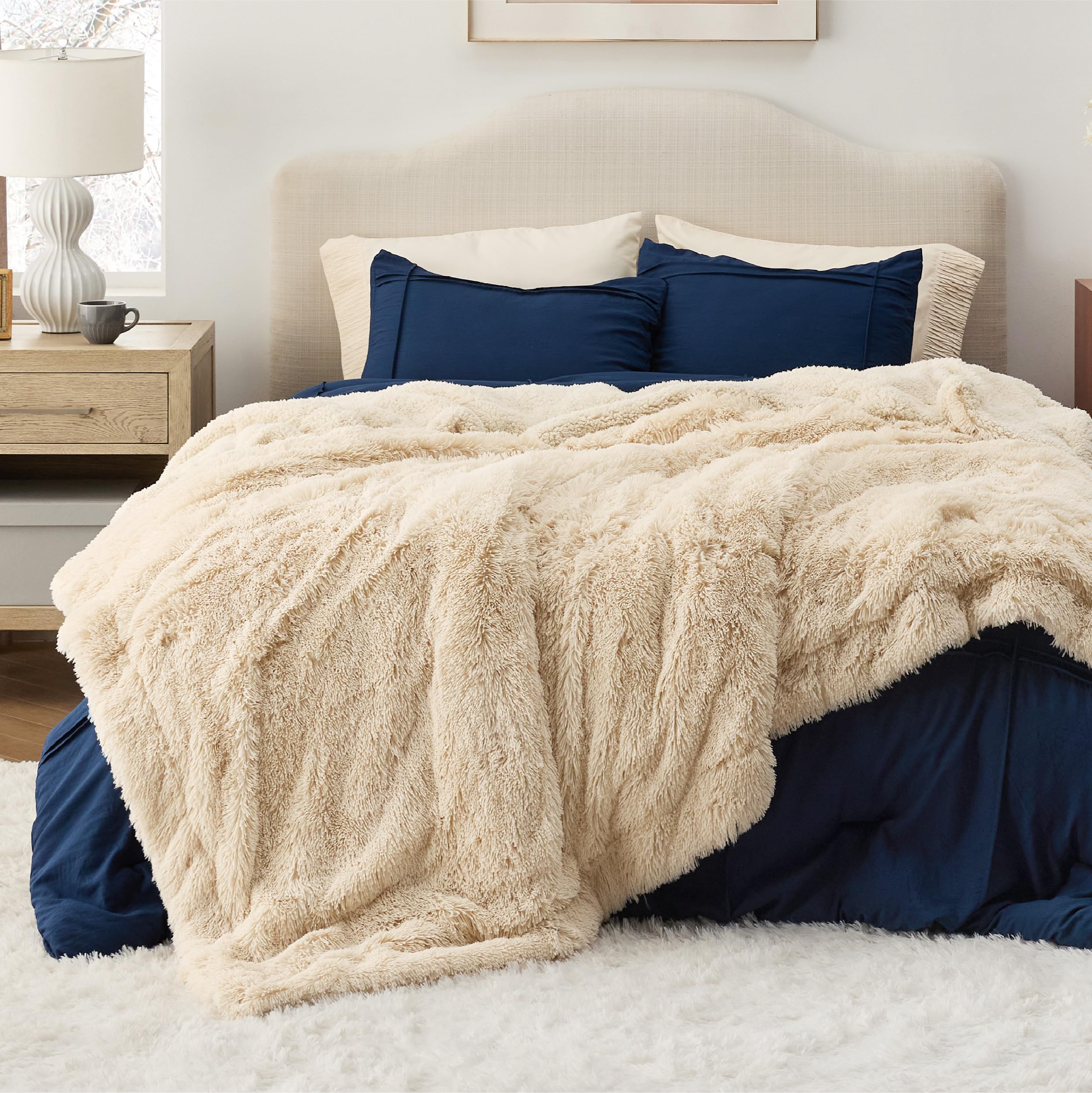 Bedsure Soft Fuzzy Faux Fur Blankets Queen Size Khaki – Cozy, Fluffy, Plush Sherpa Fleece Blanket, Furry, Shaggy Blanket for Couch, Bed, Sofa, Thick Warm Blankets for Women, 90x90 Inches, 640 GSM