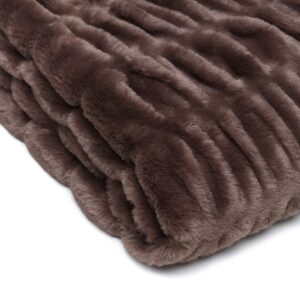 Chanasya Premium Ruched Faux Fur Throw Blanket - Luxurious, Soft Reversible Mink Blanket - 50" x 65” - Mocha