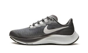 nike men's air zoom pegasus 37 running shoe, bq9646-009 (iron grey/light smoke grey, numeric_12)