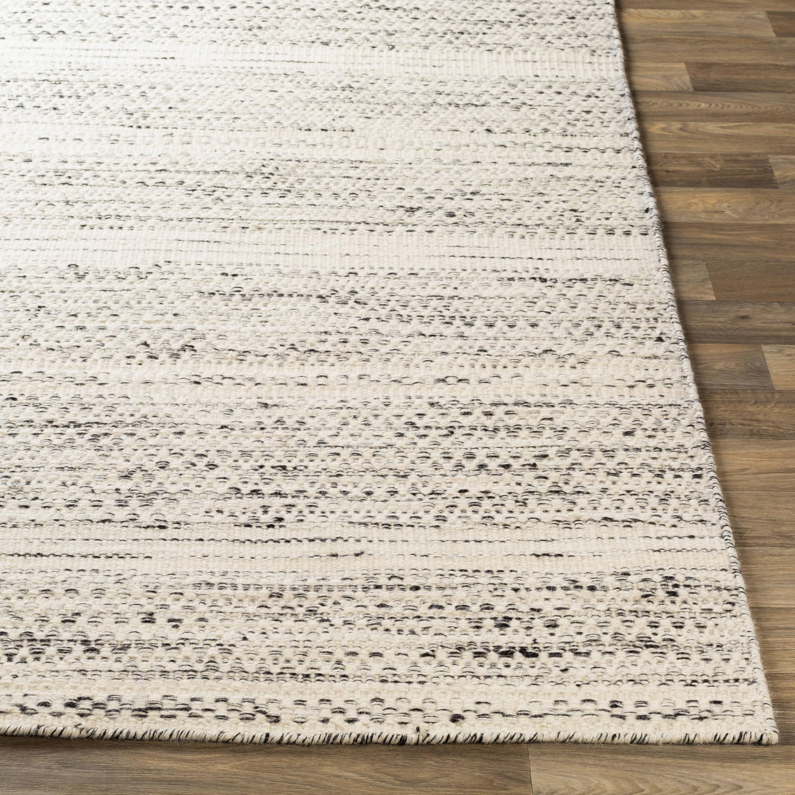 Mark&Day Wool Rugs, 5x7 Marie Global Cream Area Rug, White Black Carpet for Living Room, Bedroom or Kitchen (5' x 7'6")