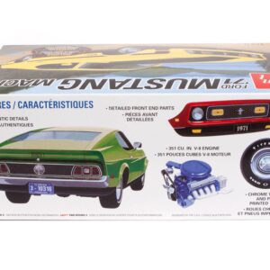 AMT 1971 Ford Mustang Mach I 1:25 Scale Model Kit