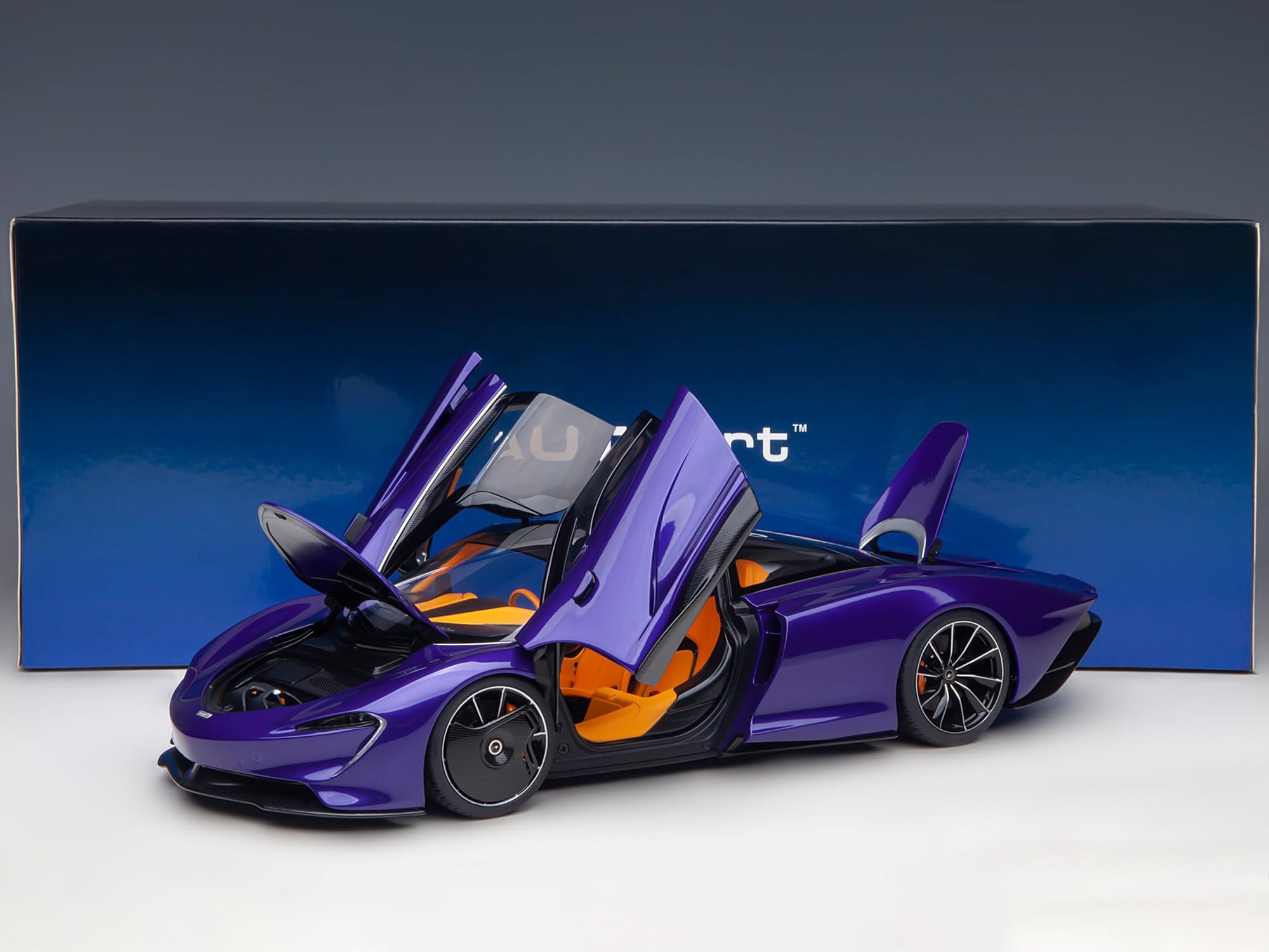 McLaren Speedtail Lantana Purple Metallic with Black Top and Yellow Interior and Suitcase Accessories 1/18 Model Car by Autoart 76089