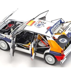 Lancia Delta HF Integrale Evoluzione #2 Carlos Sainz - Luis Moya Jolly Club Tour de Corse - Rallye de France (1993) 1/18 Diecast Model Car by Kyosho K08348J