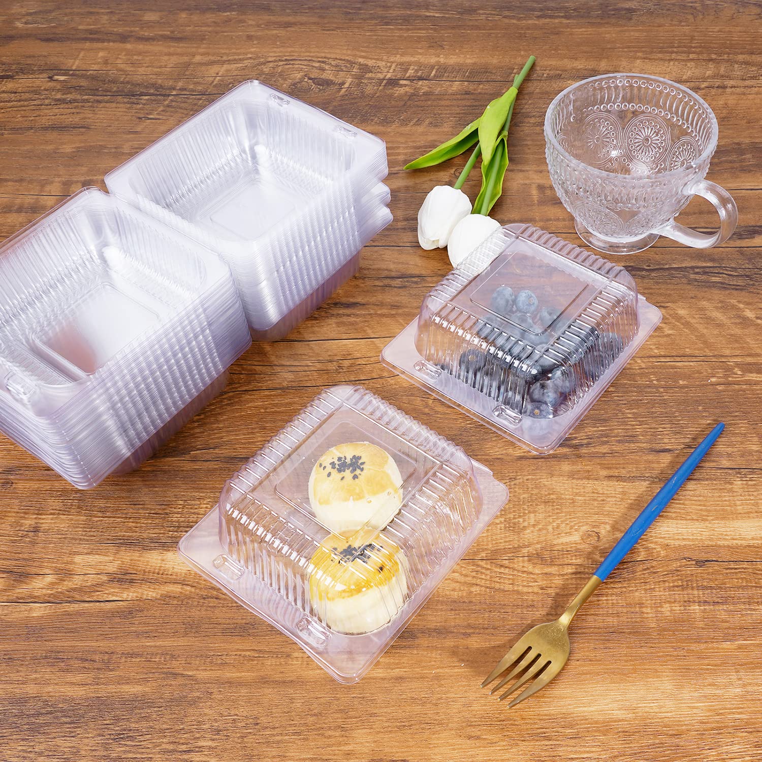 HIQQUGU 50 PCS Plastic Hinged Take Out Containers Clamshell Take Out Tray, Clear Plastic Take out Containers, for Sandwiches, Salads, Hamburger (5x4.7x2.8 in).