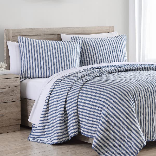 Stone Cottage - Queen Quilt Set, Super Soft Reversible Bedding with Matching Shams, Luxurious Room Essentials (Willow Way Indigo, Queen)