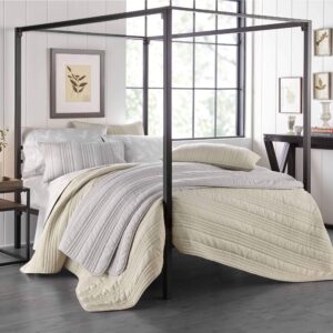 Stone Cottage - King Quilt Set, Reversible Cotton Bedding with Matching Sham, Pre-Washed for Added Softness (Whitehills Grey, King)