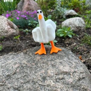 ACOLAR Funny Middle Finger Duck Statue Home Decor,Cute Little Duck Resin Garden Figurine,Little Duck Craft Decoration Sculpture,Home Office Desktop Living Room,Bedroom,Patio Indoor Outdoor Gift