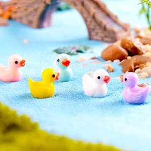 Neec 110 Pcs Mini Resin Duck，Miniature Figures Fairy Garden Ducks Tiny Ducks for Home Prank Game Dollhouse Ornament Handmade School Project Accessories