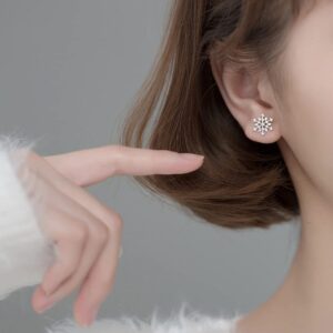 Reffeer Solid 925 Sterling Silver Snowflake Earrings Studs for Women Teens Winter Snow Stud Earrings Christmas (A-Silver)