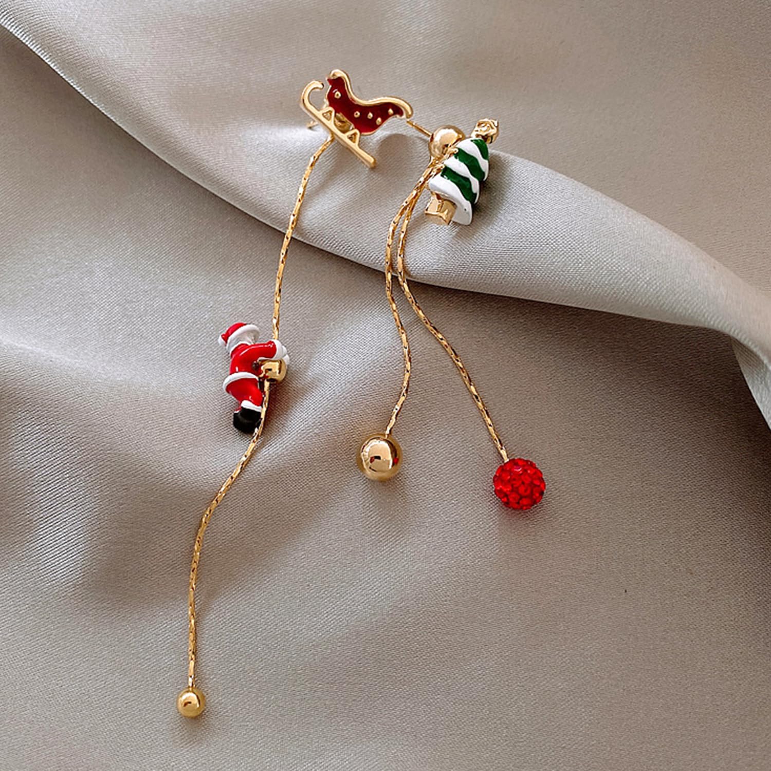 Christmas Earrings for Women Snowflake Santa Claus Tassel Earrings Christmas Tree Earrings Red Crystal Christmas Sock Hat Drop Earrings Xmas Santa Dangle Earrings for Women Merry Christmas Jewelry Gifts (B)