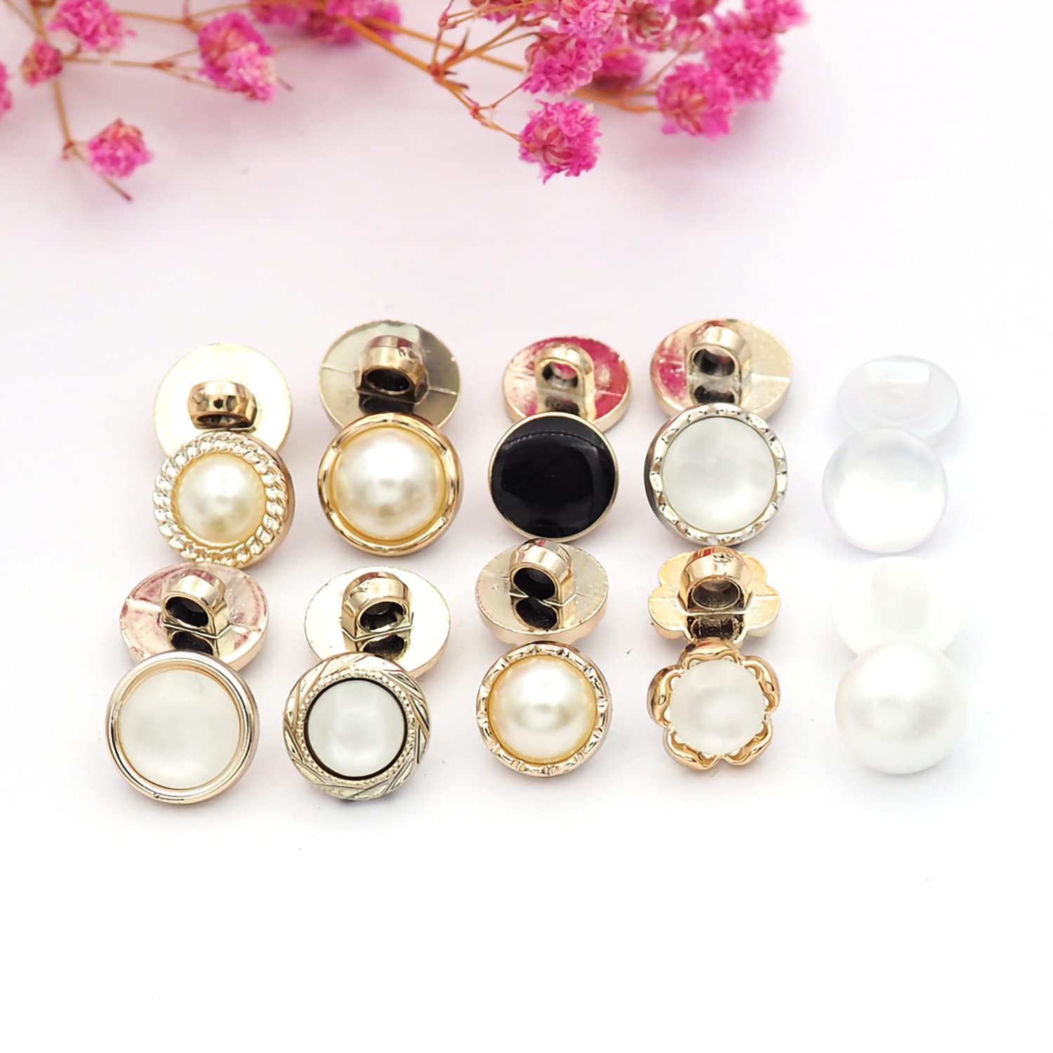 Wiosny 10 Stylish Resin Button Suits Sewing Button for Crafting, Sewing Replacement, Knitting Sweaters Handmade Crafts It's stored in a Plastic Box(11mm＆11.5mm＆12.5mm＆13mm,Black & White & Gold)