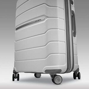 Samsonite Freeform Hardside Expandable with Double Spinner Wheels, Checked-Medium 24-Inch, White