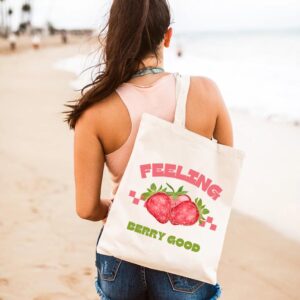 GXVUIS Feeling Berry Good Canvas Tote Bag for Women Aesthetic Cute Strawberry Reusable Grocery Shopping Bags Girls Gifts White