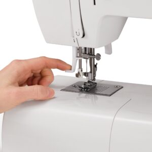 SINGER | Tradition 2277 Sewing Machine including 23 Built-In Stitches, Automatic Needle Threader, Snap-On Presser Feet, Automatic Tension, perfect for sewing all types of fabrics with ease, White