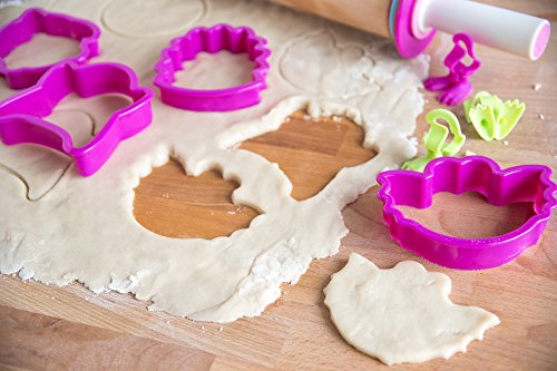 Bakelicious Monster Cookie Cutters and Feet Set, 29-Piece