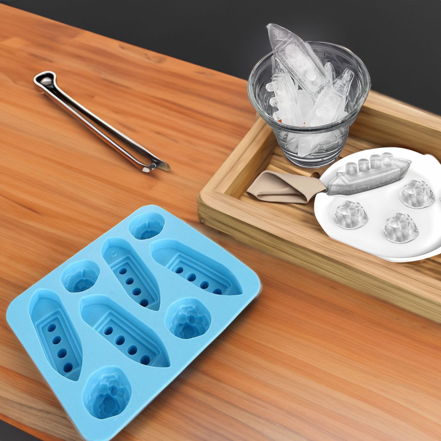 accessgood Titanic Shape Ice Tray