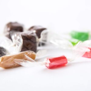 Crinklee Clear Caramel, Candy and Chocolate Wrappers, Natural Cellophane, 1000 Square Sheets, 4.25x4.25 Inches