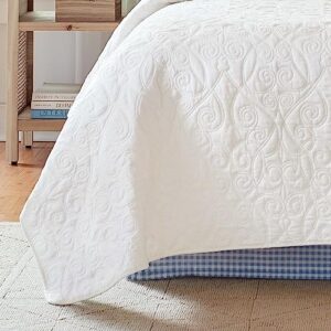 Laura Ashley Felicity Collection Quilt Set-100% Cotton, Reversible, All Season Bedding with Matching Sham(s), Pre-Washed for Added Softness, King, White