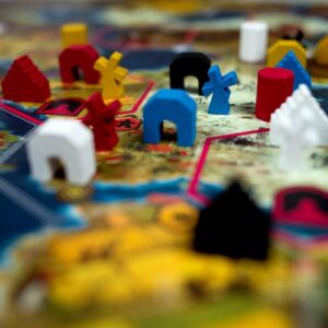 Stonemaier Games: Scythe (Base Game) | an Engine-Building, Area Control Strategy Board Game Set in Dieselpunk 1920s Europe for Adults and Family | 1-5 Players, 115 Mins, Ages 14+