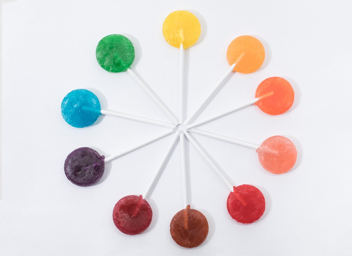 Assorted Lollipops Fruit Candy - Box of 5 lb Assorted Colors Bulk Box of Yummy Fruity Assorted Lolli pop Bulk Individually Wrapped