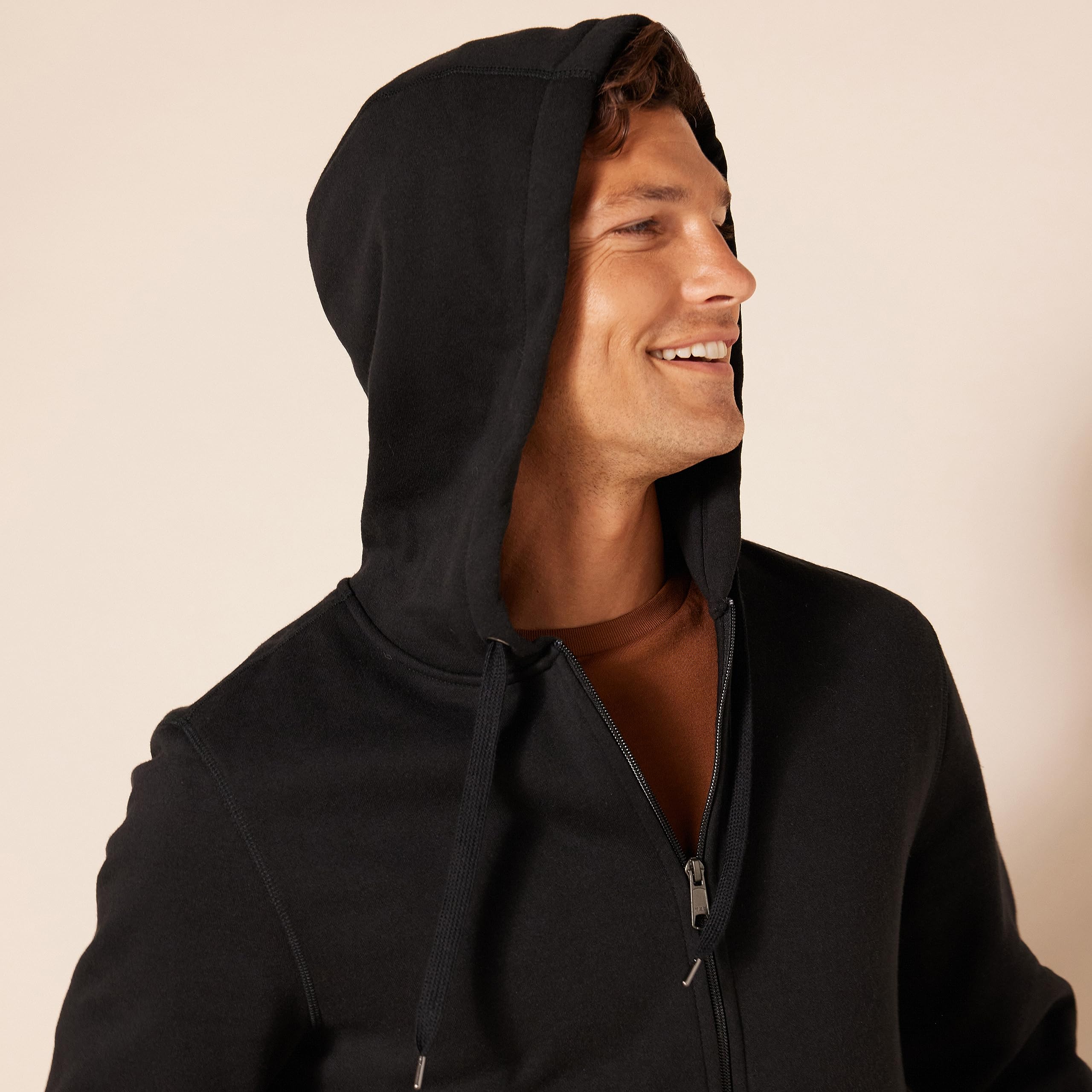 Amazon Essentials Men's Full-Zip Fleece Hoodie (Available in Big & Tall), Black, Medium