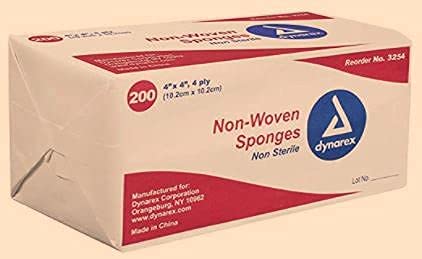 Dynarex Non-Woven Sponges, Non-Sterile, Gauze, for Cleansing, Prepping and Dressing, Highly-Absorbent, Less Linting, 4-Pack, 4"x 4", 4 Ply, 800 Sponges