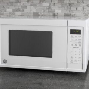 GE Countertop Microwave Oven | 0.9 Cubic Feet Capacity, 900 Watts | Kitchen Essentials for the Countertop or Dorm Room | White