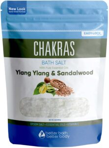 chakras bath salt 32 ounces epsom salt with natural ylang ylang, sandalwood, eucalyptus, frankincense, chamomile and cinnamon essential oils plus vitamin c in bpa free pouch with easy press-lock seal