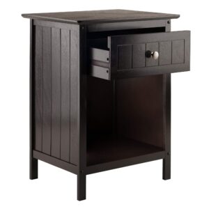 Winsome Blair Accent Table, Coffee, 18.9 x 14.96 x 25