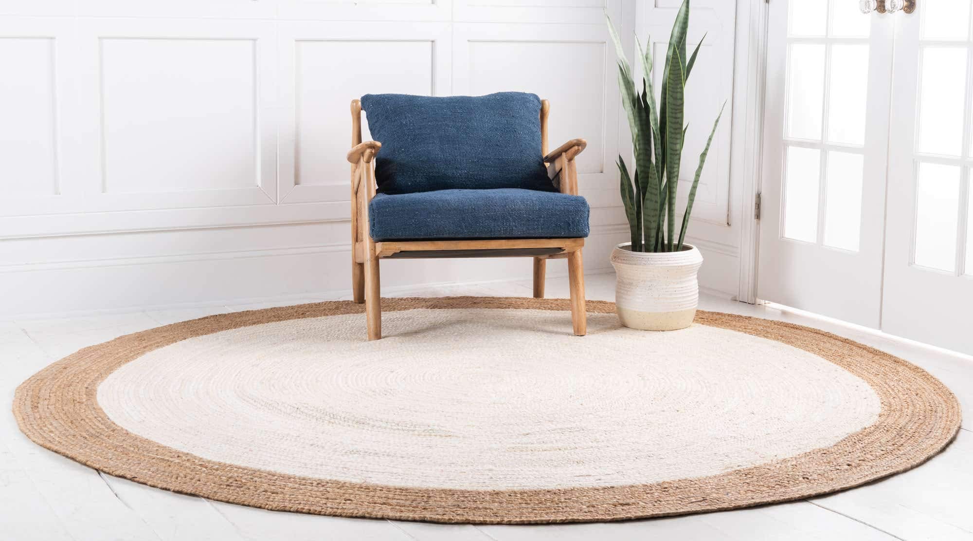 Unique Loom Braided Jute Collection Hand Woven Natural Fibers Ivory Round Rug (3' 3 x 3' 3)