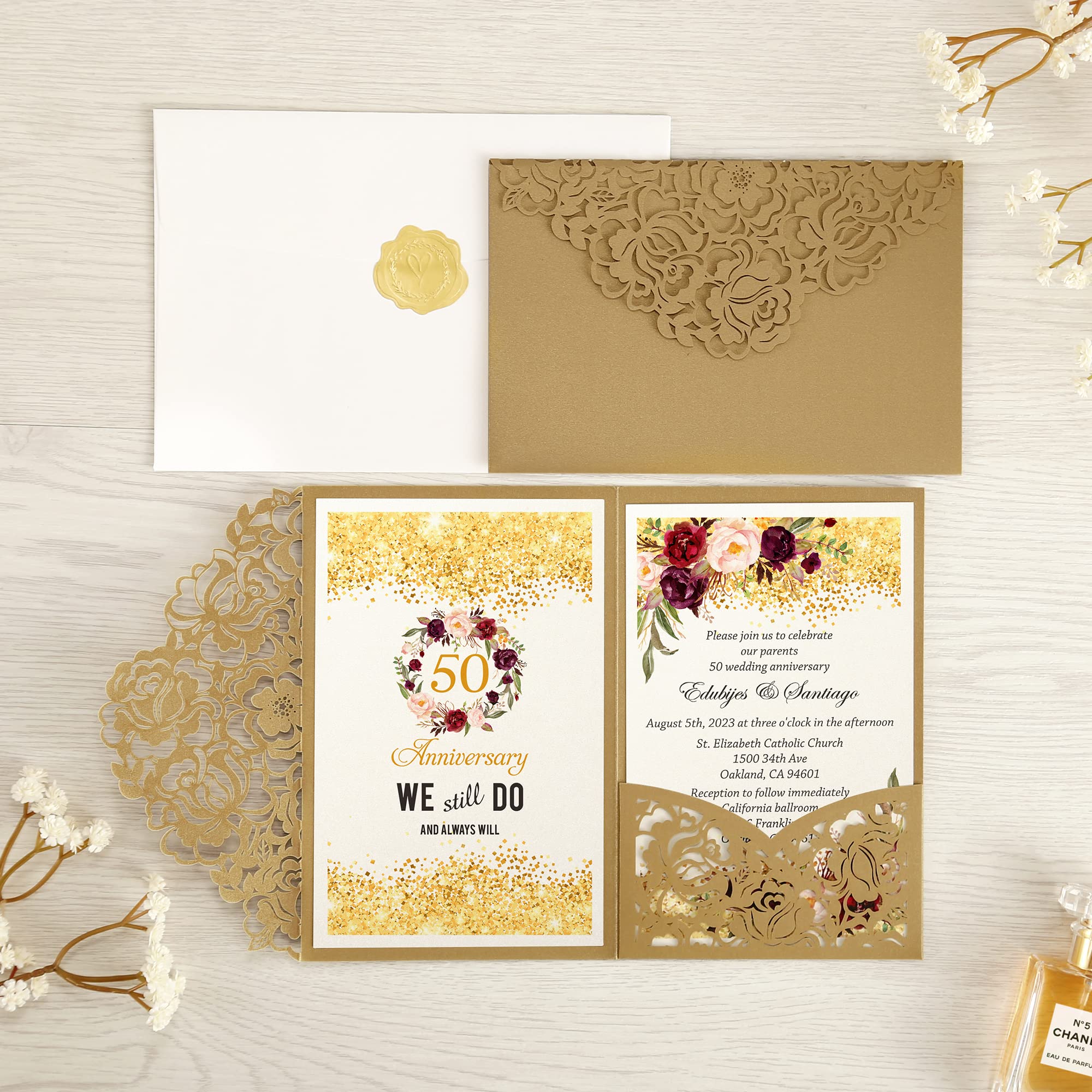 DORIS HOME 50pcs Laser Cut Wedding Invitations with Envelopes Gold, 4.7x7.1 Blank Invitation Cards for Wedding, 50 Anniversary Invitations with Envelopes