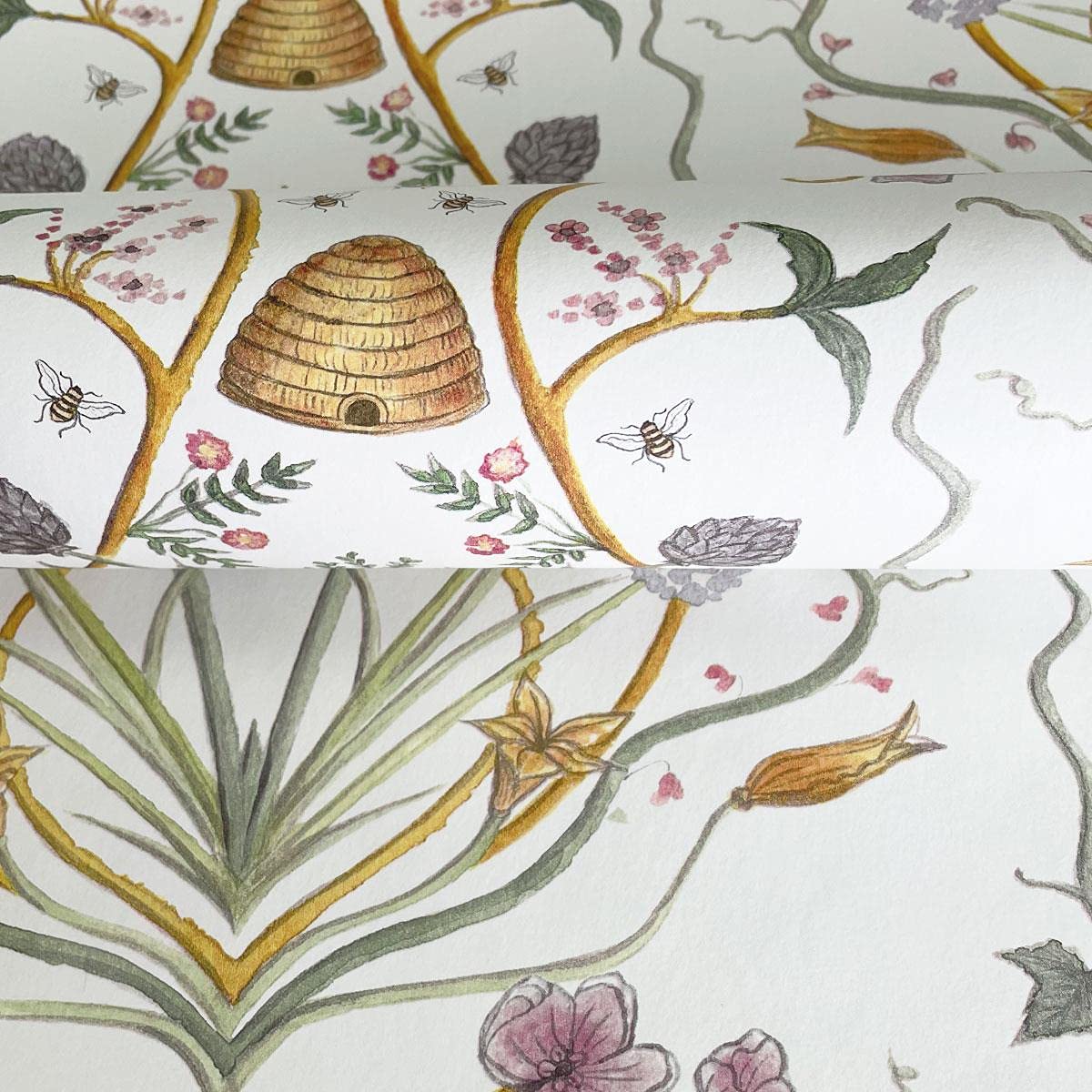 The Chateau by Angel Strawbridge Potagerie Wallpaper (CHWP3A), Cream