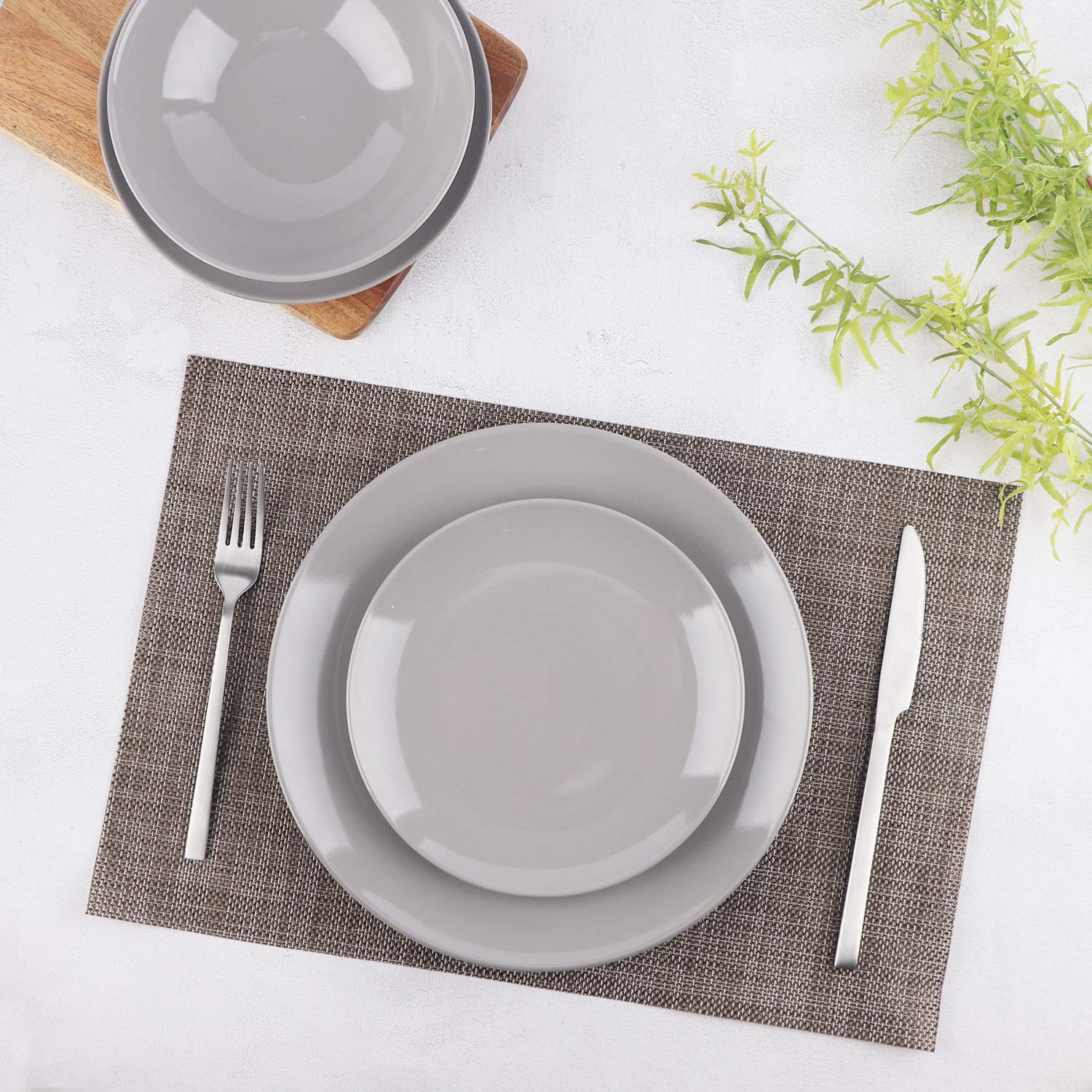 Amazon Basics 18-Piece Stoneware Dinnerware Set - Smokey Grey, Service for 6