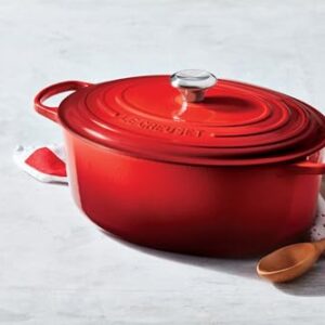 Le Creuset Enameled Cast Iron Signature Oval Dutch Oven, 9.5 qt., Meringue