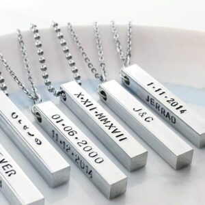 Personalized 4 Sided Vertical Bar Necklace Custom Text Engraved 3D Bar Pendant Stainless Steel Coordinate Jewelry for Couples