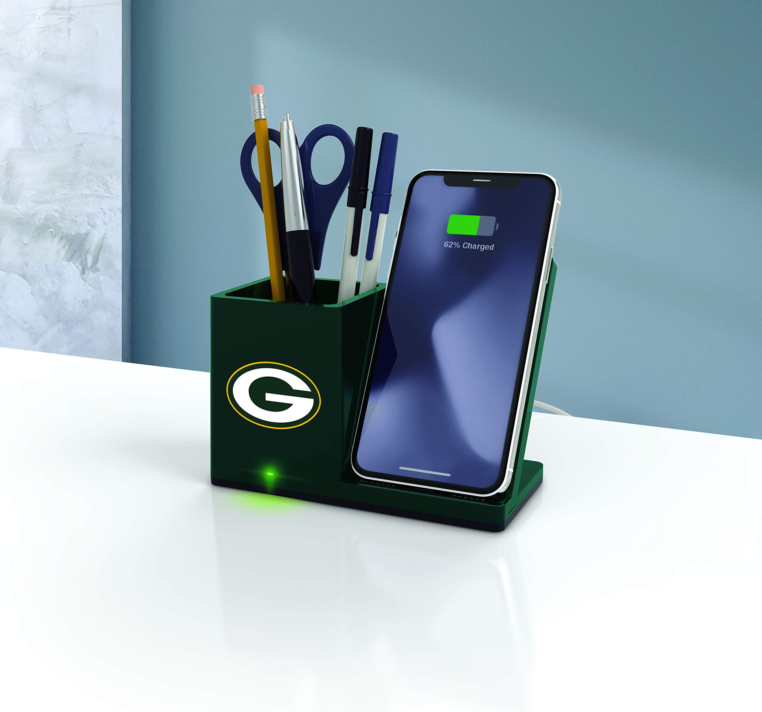 SOAR NFL Wireless Charger and Desktop Organizer, Green Bay Packers