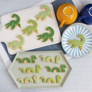 Set of 2 Loch Ness cookie cutters (Designs: Loch Ness and 3-piece Lochness), 2 pieces - Bakerlogy