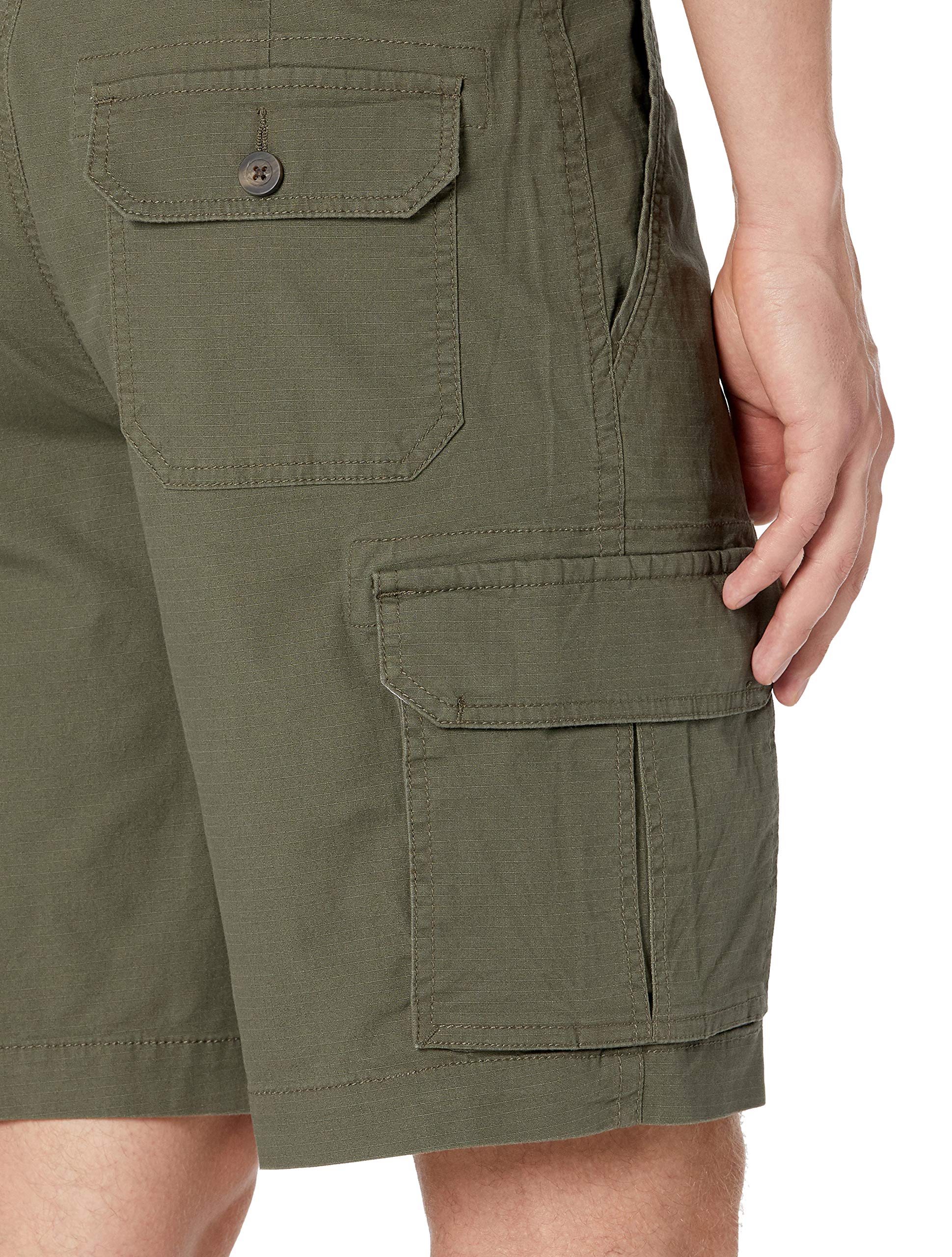 Amazon Essentials Men's 10” Lightweight Ripstop Stretch Cargo Short, Olive, 32