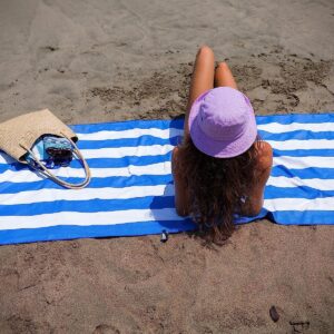 Elite Trend Microfiber Beach Towel - Large 63x31 Inch Sand Free Quick Dry Towel for Travel, Swimming, Pool, Yoga, Hiking, Camping – Lightweight Fast Drying Microfiber Towel Compact for Adults