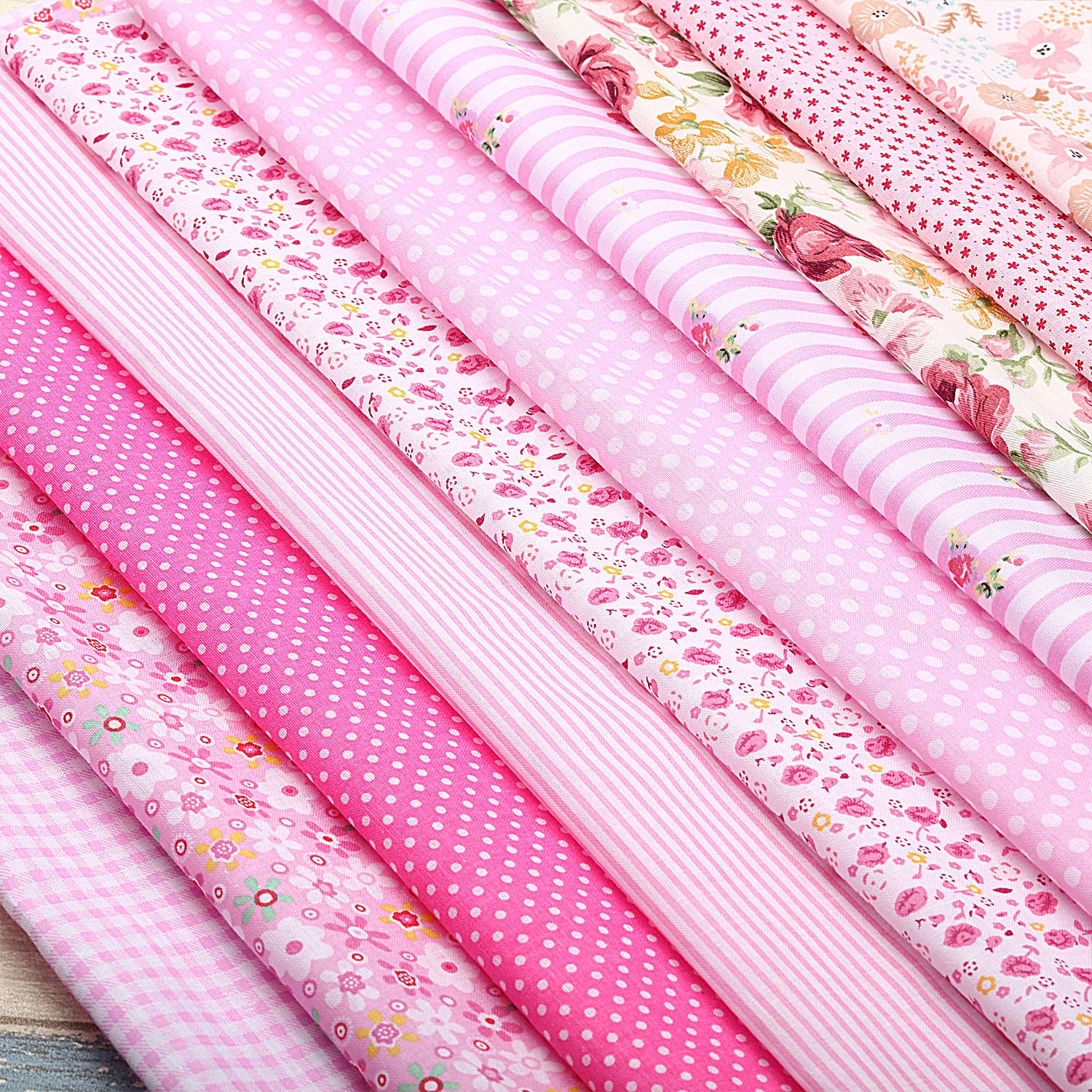 10 Pieces 20 x 20 Inch Cotton Fabric Quilting Floral Patchwork Pink Fabric Square Bundles Fabric for Sewing DIY Crafts Handmade Bags Clothing, Various Patterns