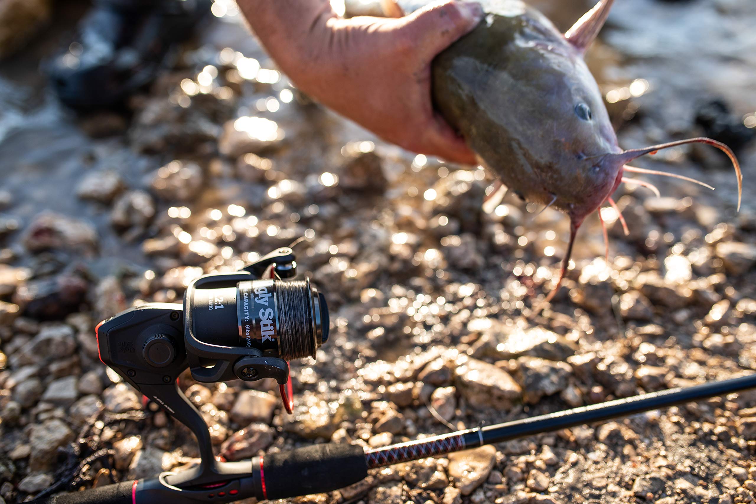 Ugly Stik Ugly Tuff Spinning Spinning Reel, Size 60, 5 Stainless Steel Ball Bearing System, Oil Felt Front Drag Drag, Max of 24lb | 10.8kg,Black