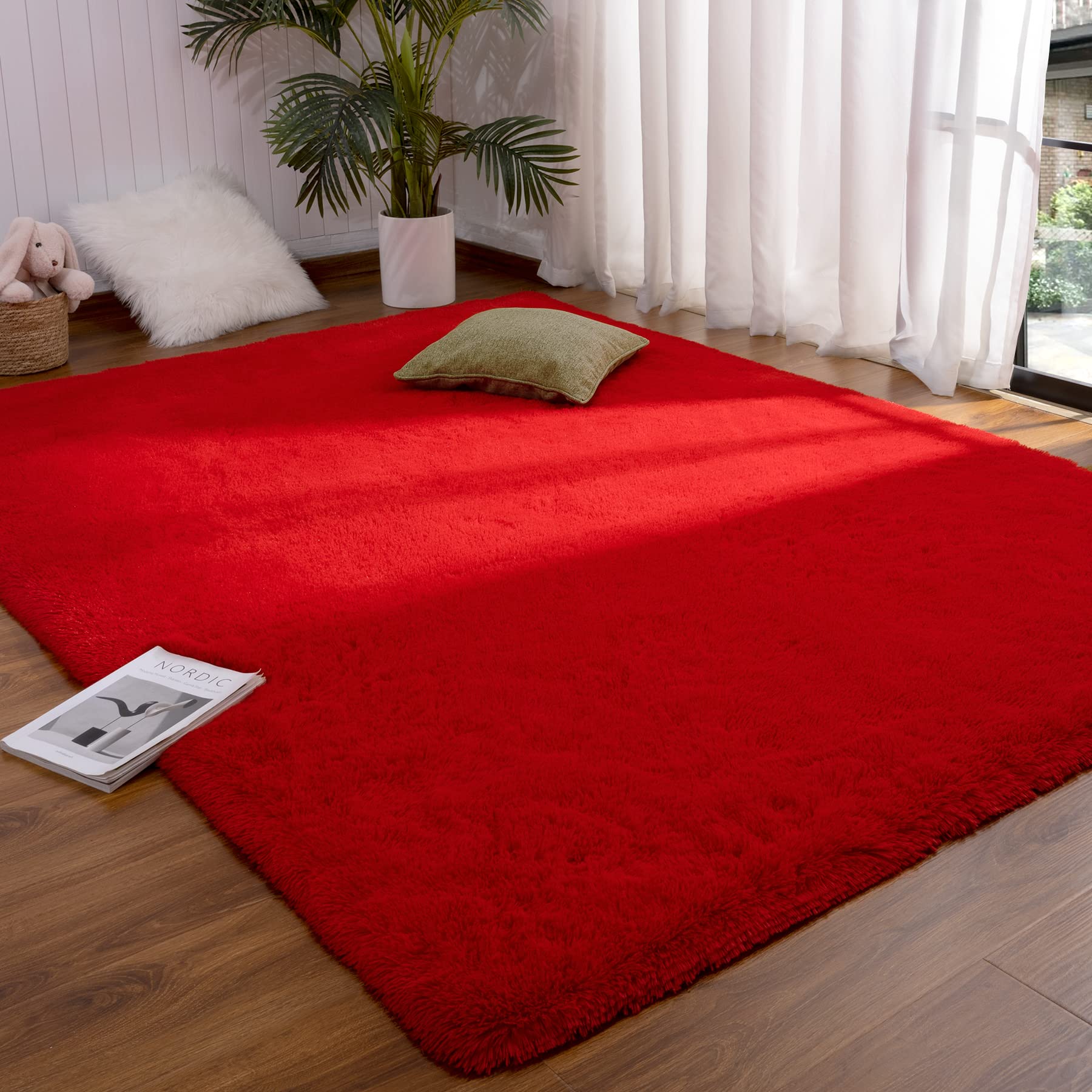 DETUM Red Rug 4x6 Feet - Fluffy Red Area Rugs for Bedroom Shaggy 4' X 6' Living Room Rug Soft Rugs for Kids Room Non-slip Nursery Office Dorm Washable Carpets Home Decor